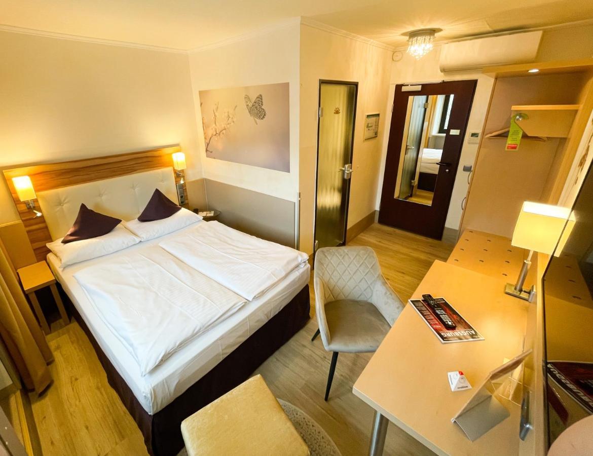 City Hotel Ost Am Koe Augsburg Bagian luar foto