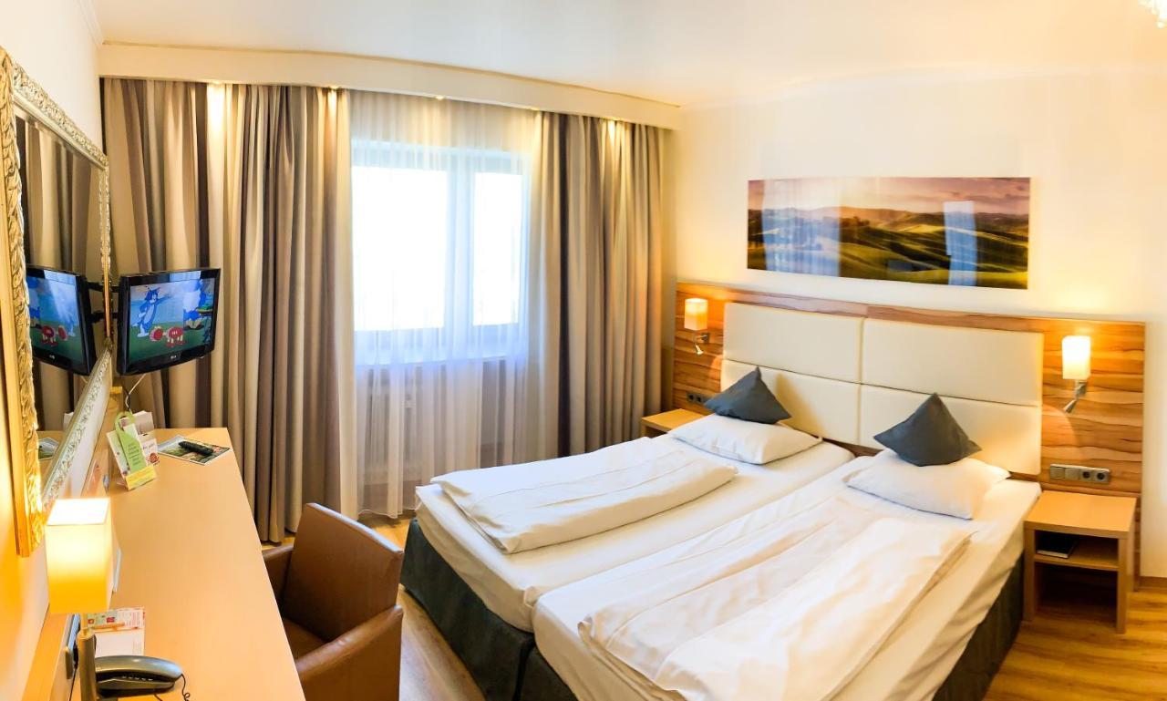 City Hotel Ost Am Koe Augsburg Bagian luar foto